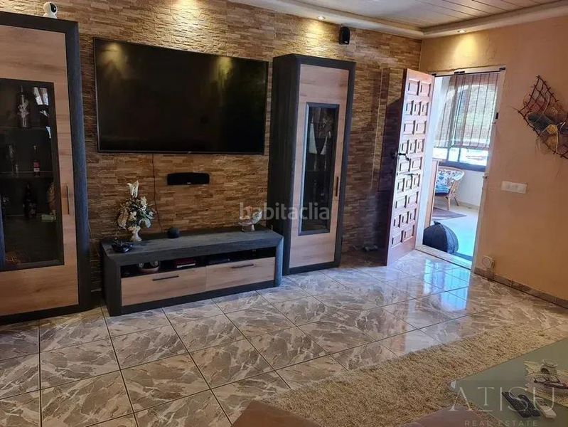 Foto 71348e64-64d8-44ed-8462-4e98d7679541. Casa amb piscina a Casetas-Villarrapa Zaragoza
