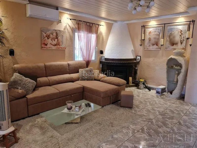 Foto b4372204-066b-43d2-8083-733b68c0258a. Casa amb piscina a Casetas-Villarrapa Zaragoza