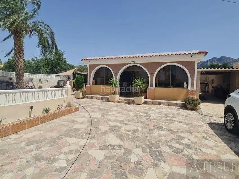 Foto cc033354-2ea8-4056-8429-c62bea774e3c. Casa amb piscina a Casetas-Villarrapa Zaragoza