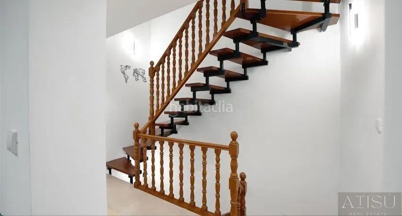 Foto 5d8eddec-9ff9-40de-8ce7-8b9f07b498f7. Casa amb piscina a Busot