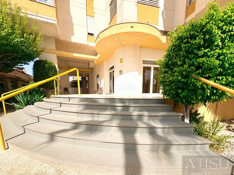 Foto a583f1a7-ec79-4d7b-951c-82719da7f07d. Àtic amb calefacció aparcament piscina a Playa Poniente Benidorm