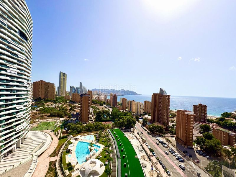 Foto b025c861-090c-402d-92ec-077791685dfc. Àtic amb calefacció aparcament piscina a Playa Poniente Benidorm