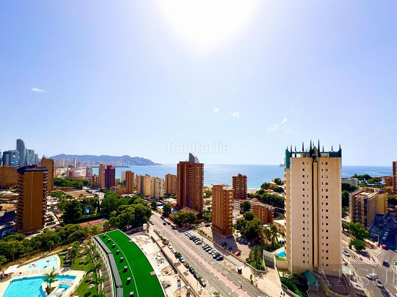 Foto c64ba905-95ff-4140-9479-e307cac57495. Àtic amb calefacció aparcament piscina a Playa Poniente Benidorm