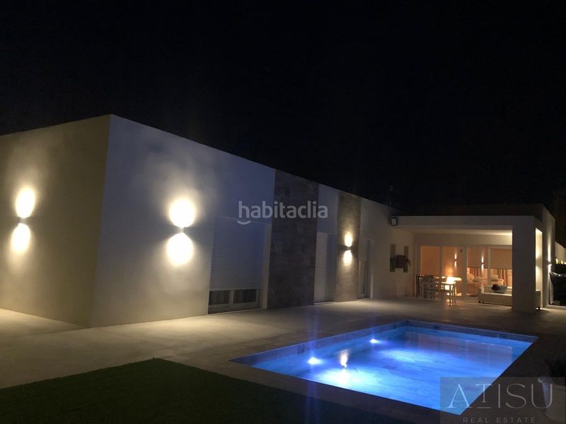 Foto 256245d6-78b8-40ff-bd16-911ec70df168. Xalet amb piscina a Pinoso