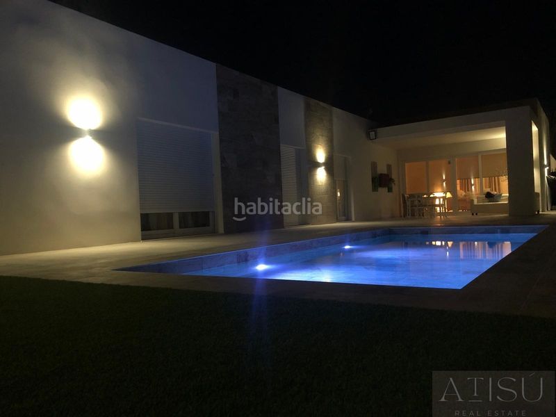 Foto cf8f2de2-428b-4951-ac4d-08bed4b2f9f5. Xalet amb piscina a Pinoso