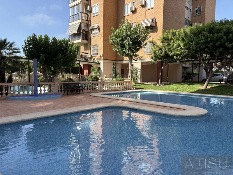 Foto ed043526-52c0-4518-bea4-6d12e32f14e4. Flat in ausias march 6 in Campello Playa Campello (el)