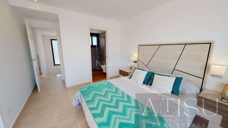 Foto d2e6794f-8a62-454e-8b38-0d43ba70e594. Xalet amb piscina a Coloma Nucia (la)