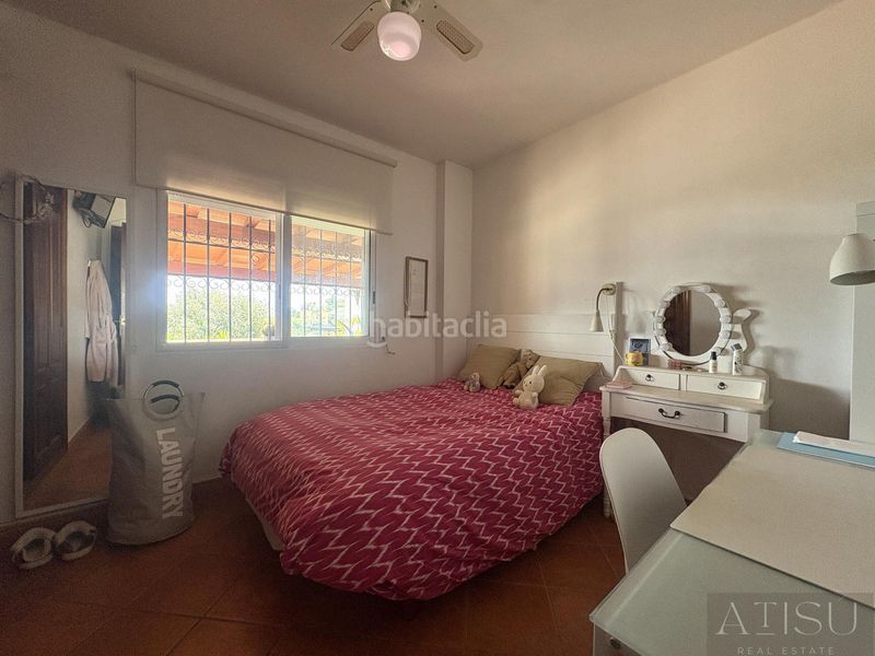 Foto 4c687a93-0b7f-49e6-8b61-6b17b9607c38. Casa amb aparcament piscina a Pueblo Español-Coveta Fumá Campello (el)