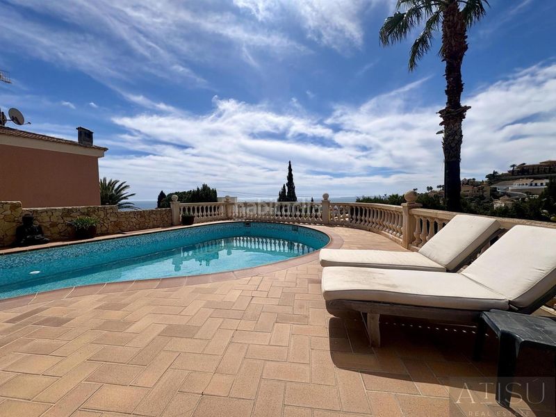 Foto 5c1e69aa-b4e0-432e-9170-7d0de3bd0dd1. Casa amb aparcament piscina a Pueblo Español-Coveta Fumá Campello (el)