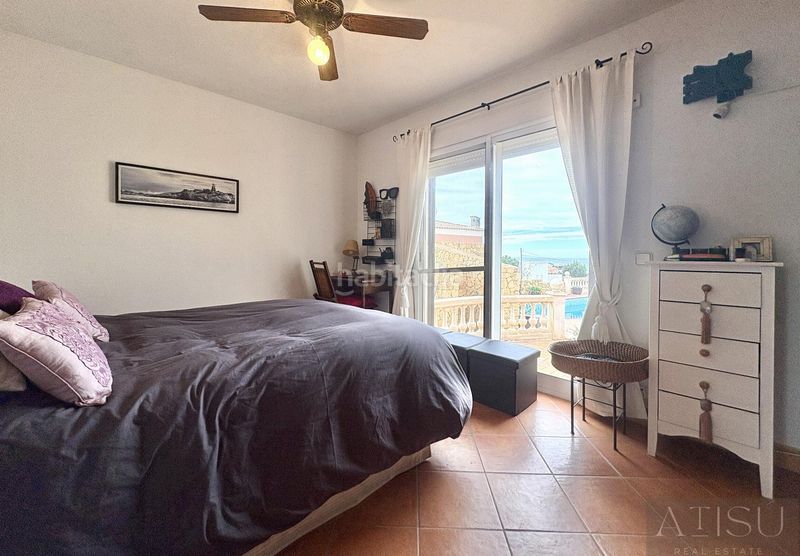 Foto d91ae37c-5bb4-42b1-8c45-721cfad3772f. Casa amb aparcament piscina a Pueblo Español-Coveta Fumá Campello (el)