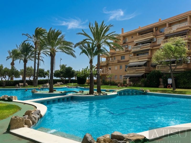 Foto 0698deea-712d-4f2e-92e2-2dad0c21212c. Apartament amb aparcament piscina a Campello Playa Campello (el)