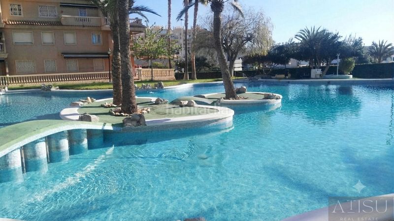 Foto 392c7b5f-9d45-4549-935b-a6ab47741145. Apartament amb aparcament piscina a Campello Playa Campello (el)