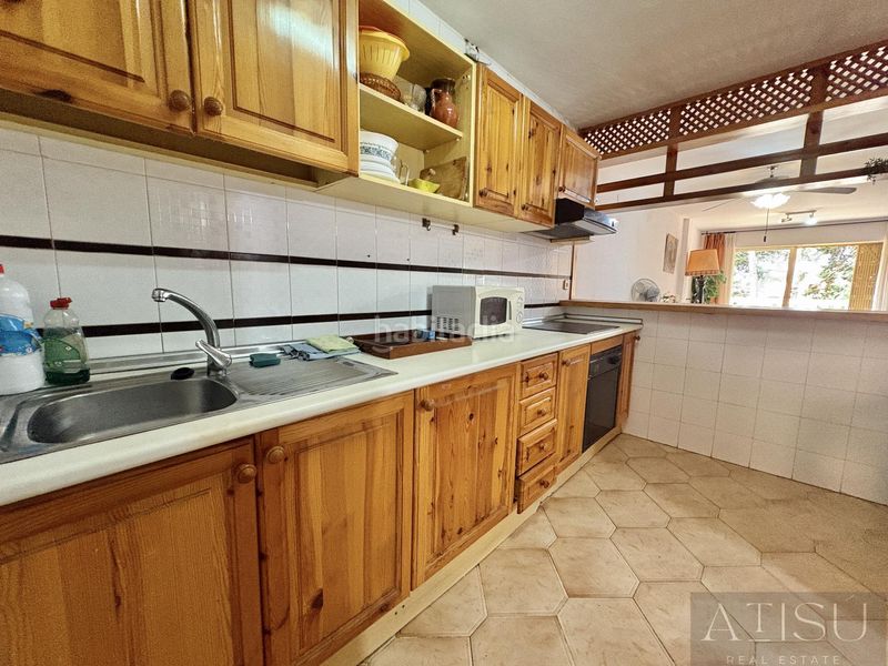 Foto 400fd70a-1b21-4071-a433-7385cff14aa2. Apartament amb aparcament piscina a Campello Playa Campello (el)
