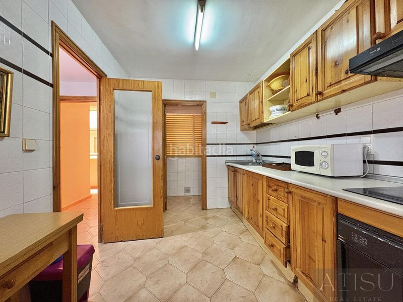 Foto 45559e47-25da-4a8b-9878-2019a818a0f8. Apartament amb aparcament piscina a Campello Playa Campello (el)