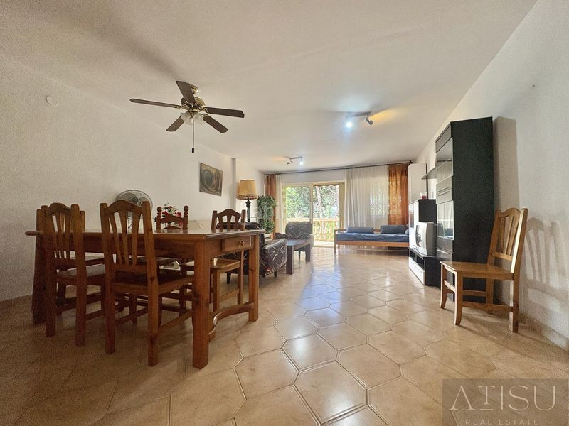 Foto 7551c736-2ba1-45b0-a746-6df1a803dbb7. Apartament amb aparcament piscina a Campello Playa Campello (el)