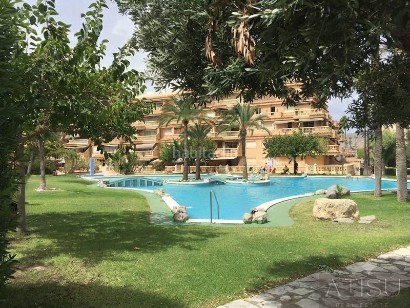 Foto bbb98812-ac16-4908-b1b2-7ee841ffe740. Apartament amb aparcament piscina a Campello Playa Campello (el)