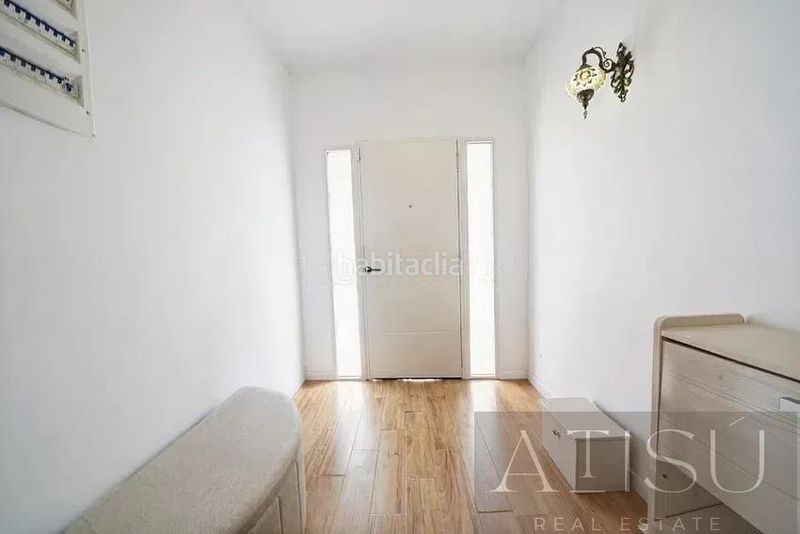 Foto f1c12dbb-2ec9-4cfe-9477-fb54f7fa8209. Apartament amb aparcament piscina a Pueblo Acantilado-Lanuza Campello (el)