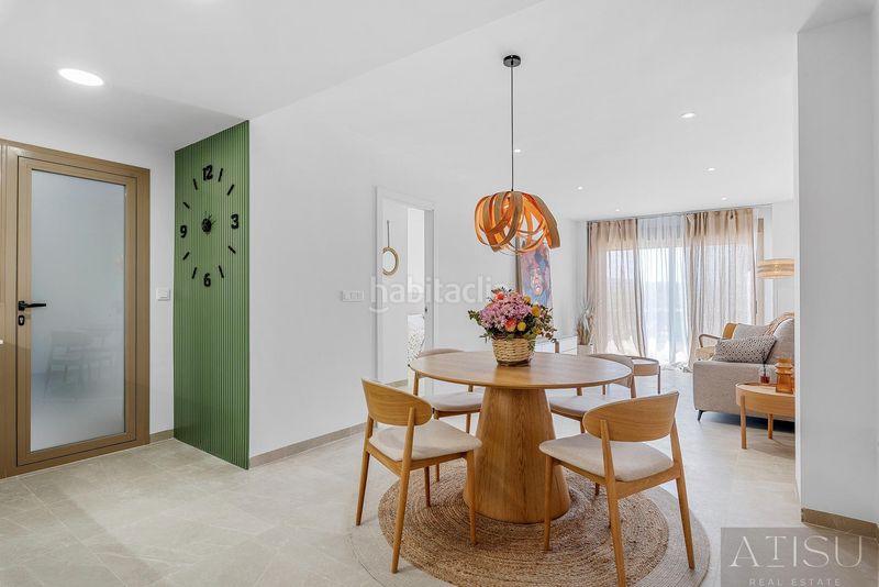 Foto cf8a46fe-fe0d-474c-8726-f98ae9ec42a0. Apartamento  en Jacarilla