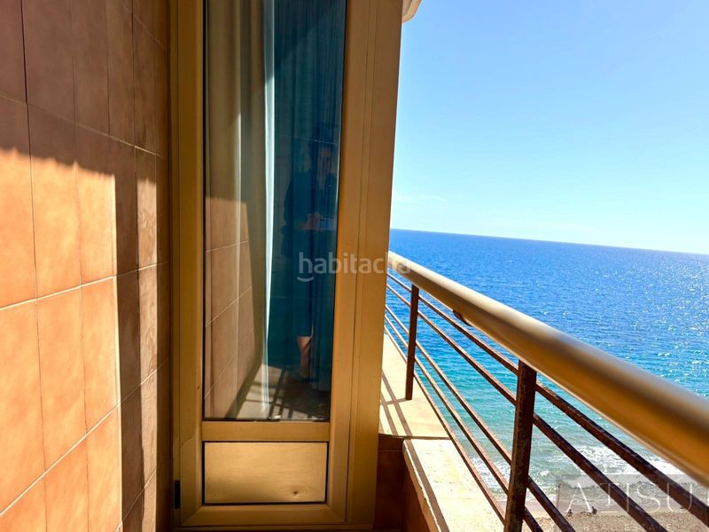 Foto e72cd3cc-32d3-4437-a750-23db88583237. Lloguer pis amb calefacció aparcament piscina a Playa Poniente Benidorm