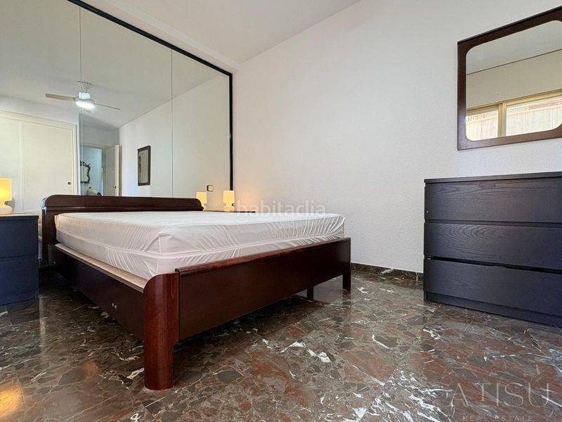 Foto 51948bf5-df4d-4498-a46f-a65039ab2fee. Rent flat with heating parking pool in Playa Poniente Benidorm