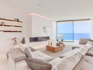 Chalet en El Toro. Casa  villa obra nueva de 4 dormitorios en venta en santa ponsa,