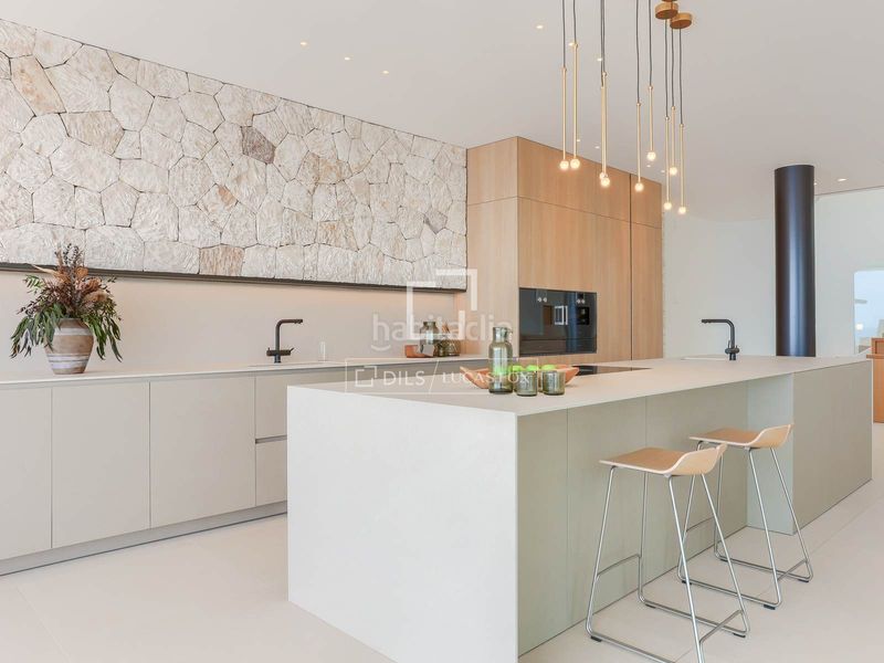 Foto 0f89131d-50f2-40f5-aeee-bfdc1743303d. Chalet casa villa obra nueva de 4 dormitorios en venta en santa ponsa, islas baleares en Calvià