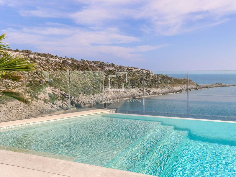 Foto c7694006-148b-4d37-a7cc-4960f733bc76. Chalet casa villa obra nueva de 4 dormitorios en venta en santa ponsa, islas baleares en Calvià