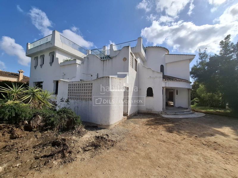 Foto 9f7d6c5f-8a16-4e35-8bee-8da631033fa8. Xalet amb aparcament piscina a Huerta Belón - Calvario Marbella