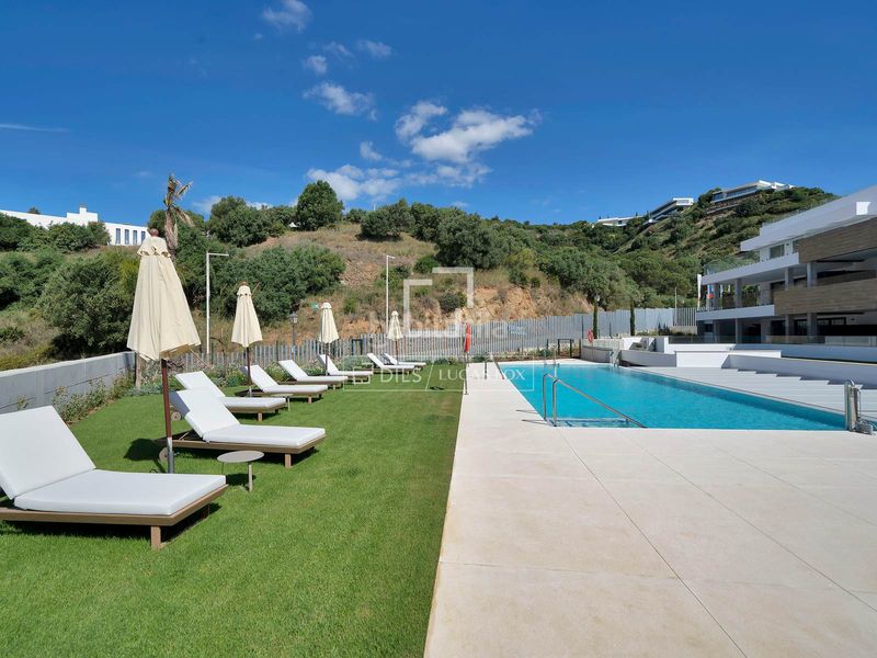 Foto 22fb65d9-86a8-4048-8597-d739f5707209. Pis amb aparcament piscina a Alto de los Monteros Marbella