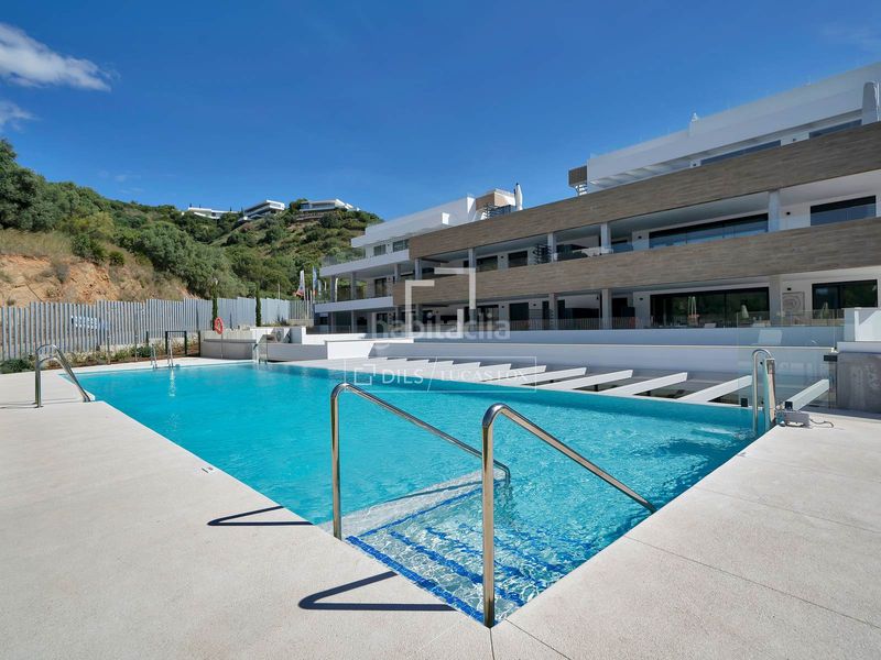 Foto d819aac1-4f22-4794-8ee8-2e6878770e3a. Pis amb aparcament piscina a Alto de los Monteros Marbella