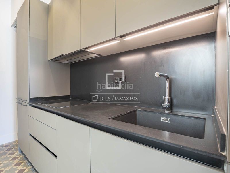 Foto c22f10e0-28a2-4b99-aff5-92a49ac88eed. Pis a Gòtic Barcelona
