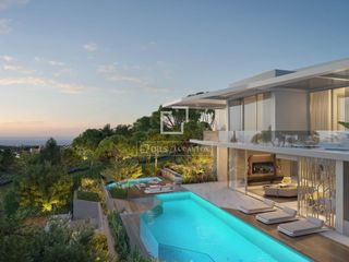 Xalet a El Paraíso. Villa esmeralda by lamborghini con vistas al golf y al mar medit