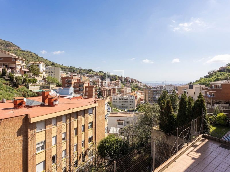 Foto cced90f3-813f-46cb-8ffa-87f84a7aa2f7. Xalet a Sant Genís dels Agudells Barcelona