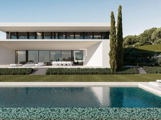 Xalet a Los Arqueros  - Puerto del Almendro. Exclusiva villa situada en la prestigiosa urbanización el bosque