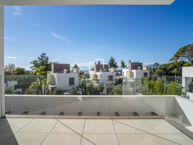 Foto de37b856-e528-47ad-a42b-ca7b72a1ae7a. Xalet amb calefacció aparcament piscina a La Merced Marbella