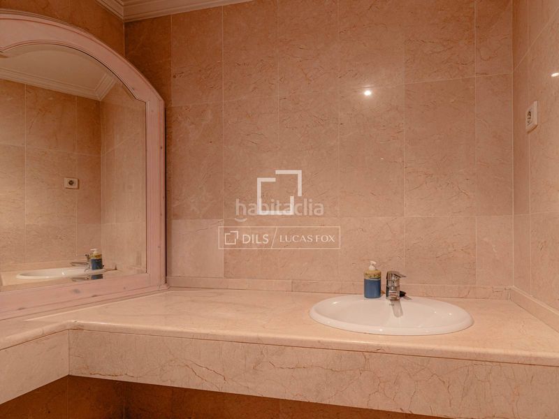 Foto bf73b7c4-4e6d-459e-9aaf-328276aa7342. Pis amb piscina a La Carolina - Guadalpín Marbella
