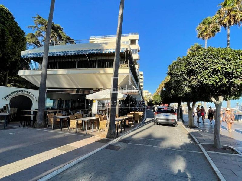 Foto 0b792555-7b60-4c3d-8972-64116186a51c. Àtic amb piscina a Playa Bajadilla - Puertos Marbella