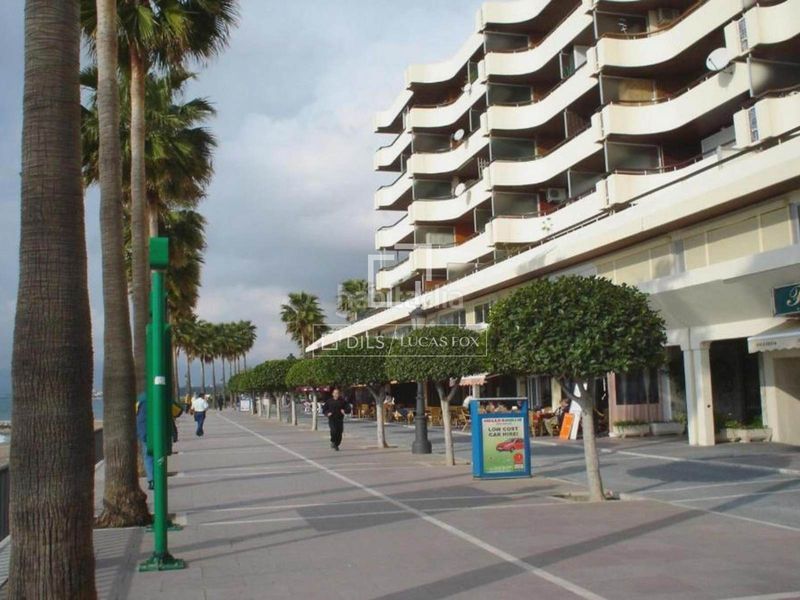 Foto 8b6fdf9a-14bd-4599-b25c-e48b46dce950. Àtic amb piscina a Playa Bajadilla - Puertos Marbella