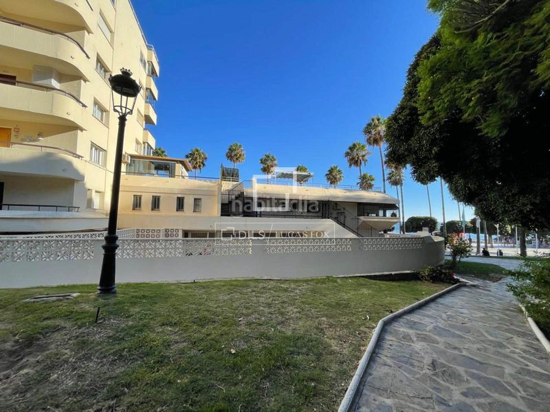 Foto b89a0785-5f32-4dcf-9848-e9105bdc8671. Àtic amb piscina a Playa Bajadilla - Puertos Marbella