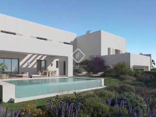 Xalet a San Roque Pueblo. Casa  villa de obra nueva de 3 dormitorios con 81m de jardín en