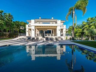 Chalet à Los Flamingos. Villa flamingos 29  una obra maestra de elegancia