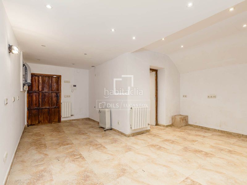 Foto 0d8b3f01-d4c1-4181-9f4b-1abf87914fd3. Xalet amb calefacció aparcament piscina a Vallvidrera - Tibidabo - Les Planes Barcelona