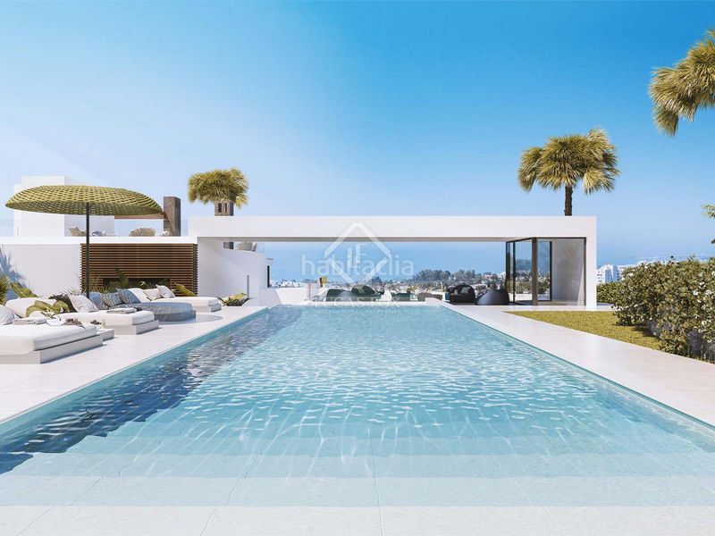 Foto 53f3b3a8-5834-44ae-8afd-13f0394f2477. Xalet amb aparcament piscina a Río Real Marbella