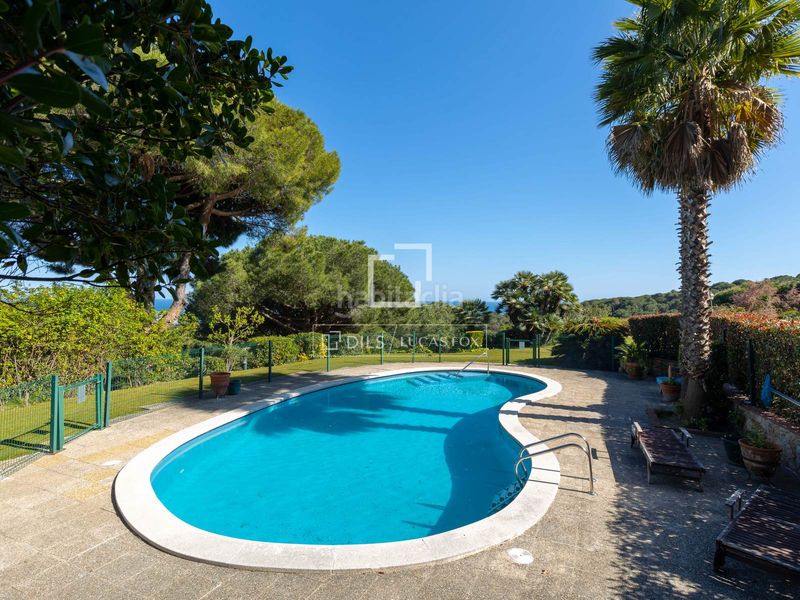 Foto 981d7a89-cdf4-43e4-9851-f57c5e1e39a8. Xalet amb calefacció aparcament piscina a Cabrera de Mar