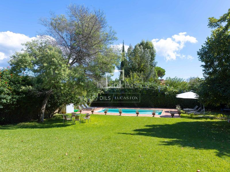 Foto f8832f62-465a-4c0f-bb4a-766fd1828177. Xalet amb calefacció aparcament piscina a Nucli Urbà Argentona