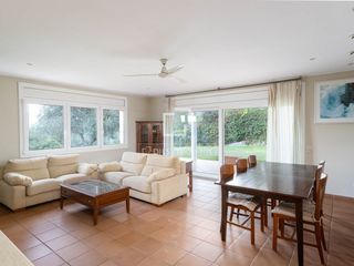 Chalet in Vallromanes. Casa de 4 dormitorios en venta en vallromanes, barcelona