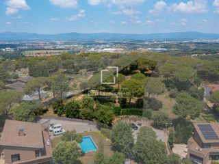 Finca rústica a Vallromanes. Parcela en venta en vallromanes, barcelona
