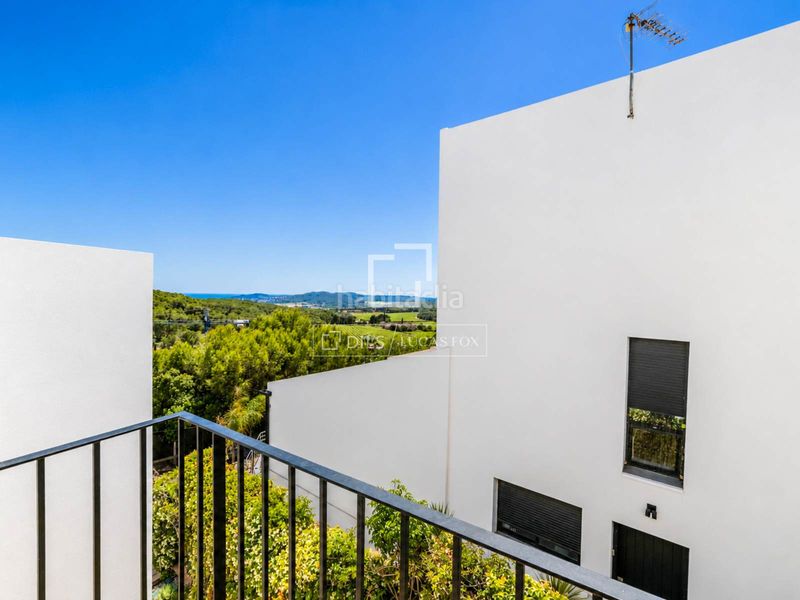 Foto df1548e5-e68c-499d-b060-c17632bc81bf. Xalet amb calefacció aparcament piscina a Vallpineda-Santa Bàrbara Sitges