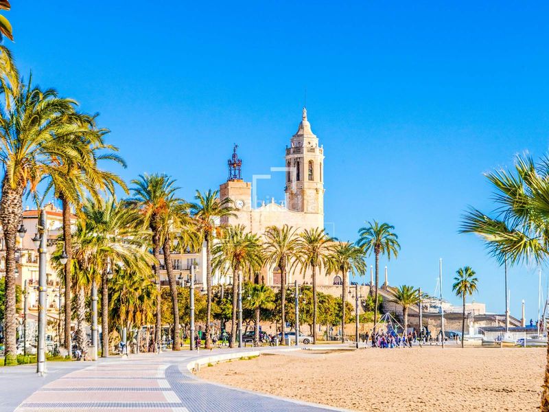 Foto a3a55347-4f63-4f17-8bb3-99166255b197. Pis amb calefacció a Centre Sitges