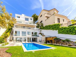 Chalet in Levantina - Montgavina - Quintmar. Villa de 5 dormitorios en quintmar, sitges, con espectaculares v